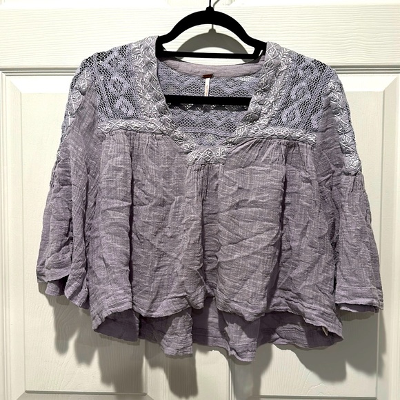 Free People Tops - Free People Babydoll Cropped Shirt in Lavender Purple, Size XS